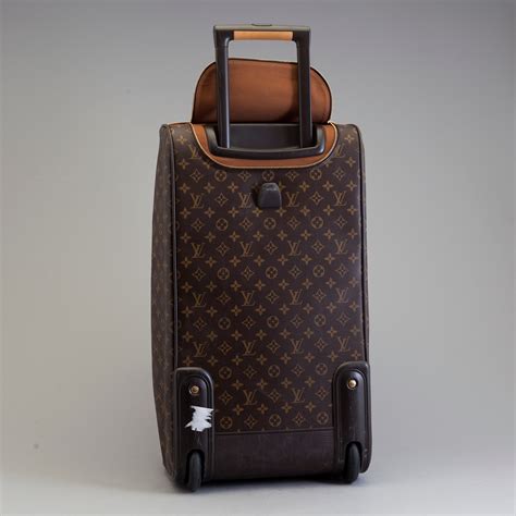 carry-on louis vuitton luggage|louis vuitton duffle 50.